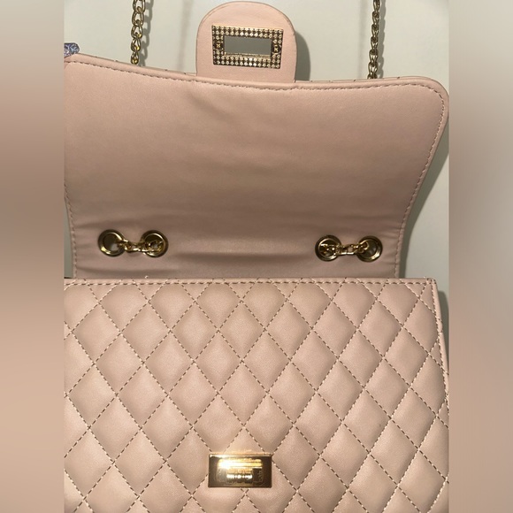 EUC | multi wear purse | cream with gold chain - Picture 7 of 14